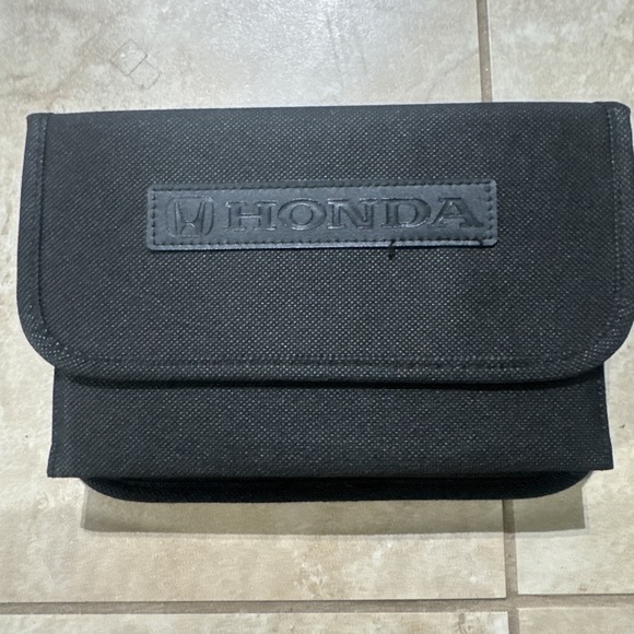 Other - 2025 Honda Civic Sedan Owners Manual With Case OEM